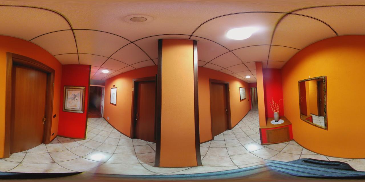 Hotel Il Granaio Порто-Мантовано Экстерьер фото
